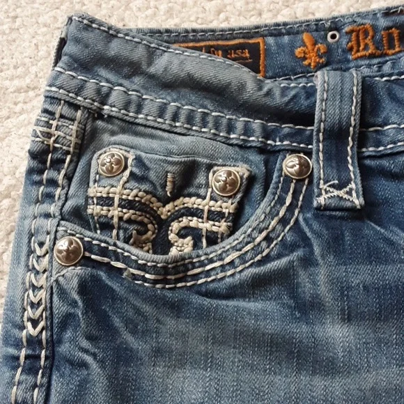 Rock Revival Jeans - Picture 6 of 9